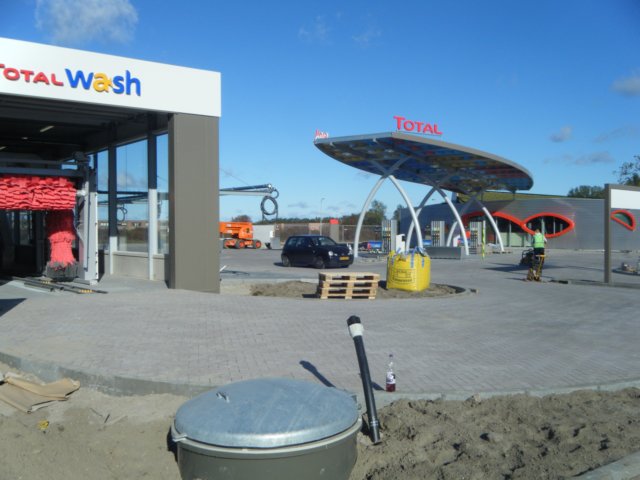 tankstationbataviastad2.jpg